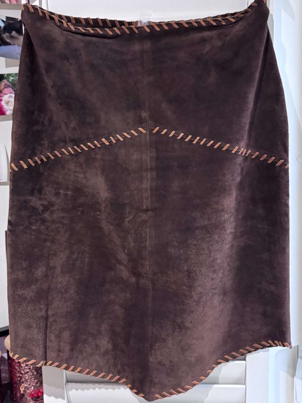 💥 HOST PICK X 2💥 🤎 Vintage Tristan & Iseut Suede Skirt | Quiet Luxury 🤎✨